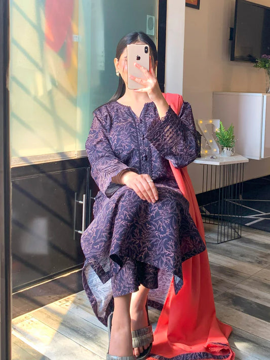 3 Piece - Khaddar Printed Navy Floral Dress