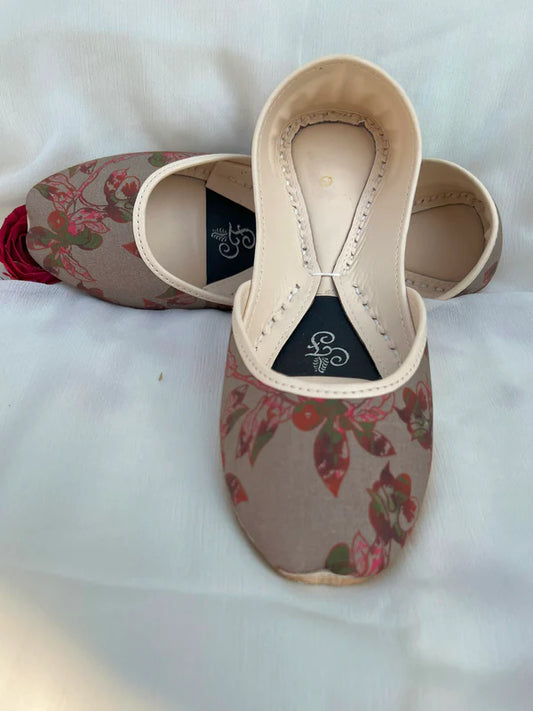 Printed Khussas